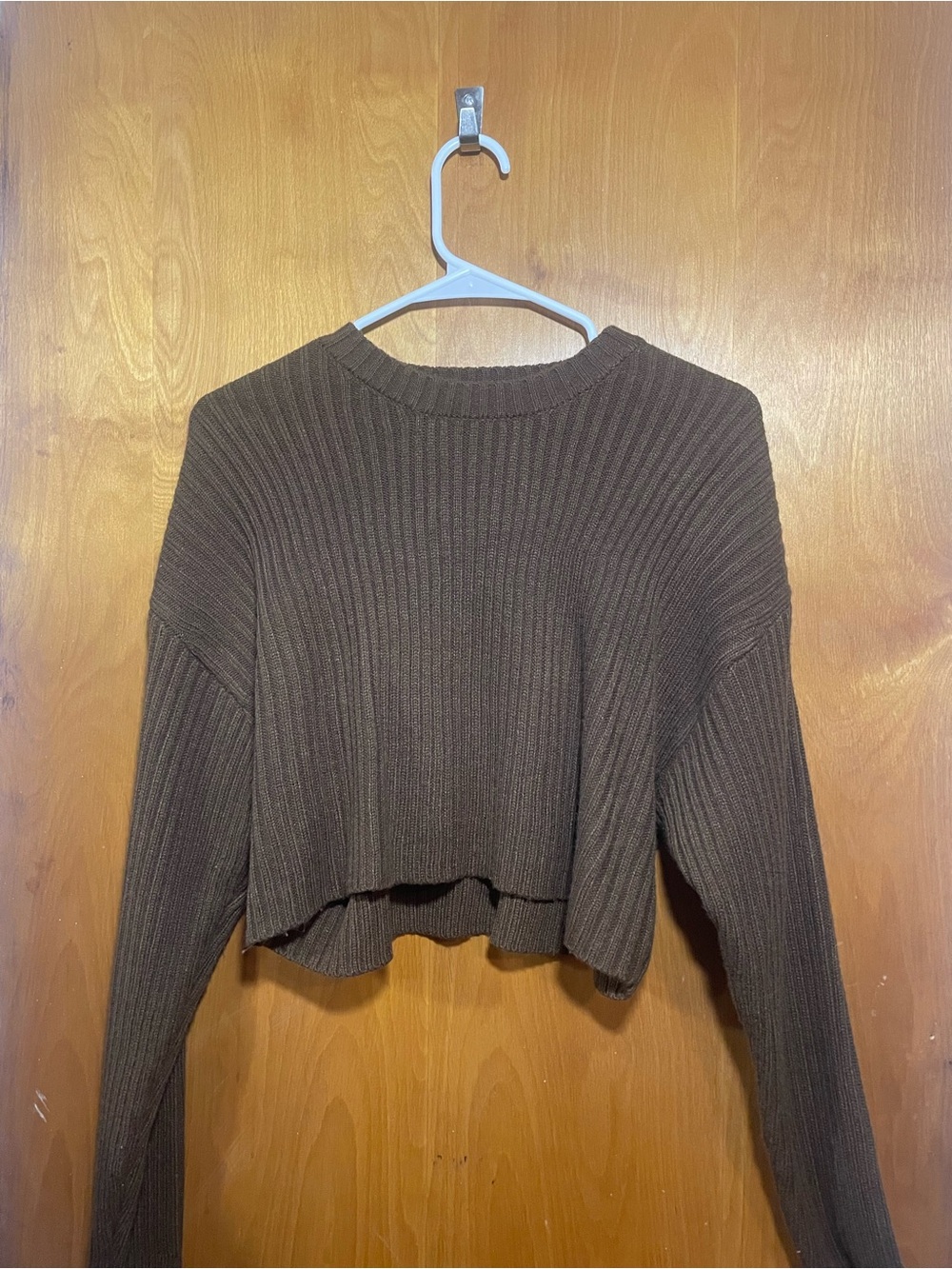 Soho Apparel Brown Acrylic Knit Cropped Women’s Medium Sweater
